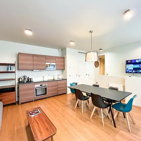 Appartamento Urban Flat 138 - Beautiful Duplex In Saint Germain